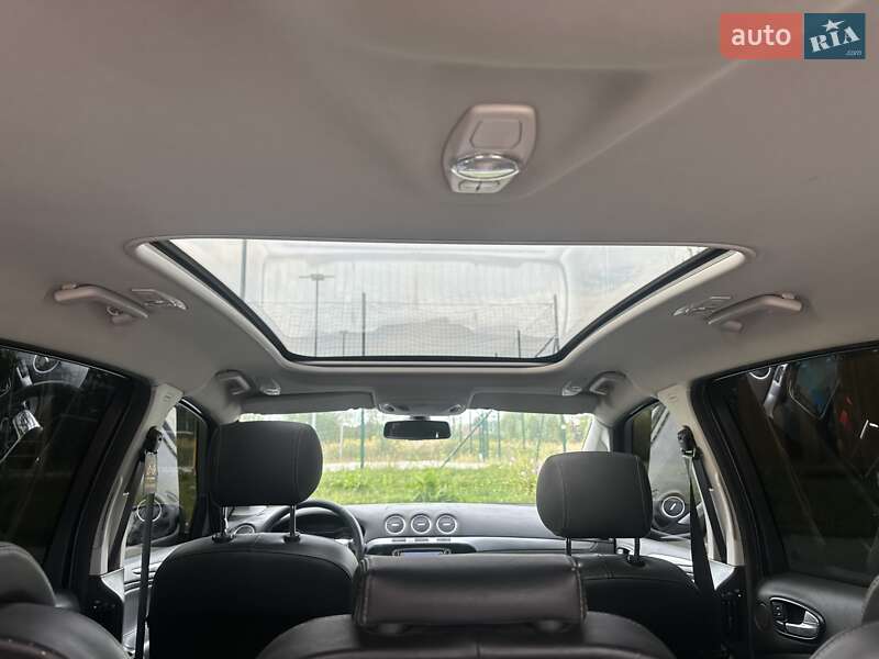 Мінівен Ford S-Max 2014 в Львові