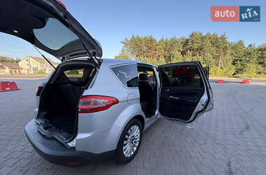 Мінівен Ford S-Max 2013 в 