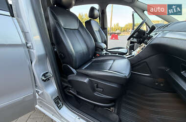 Мінівен Ford S-Max 2013 в 