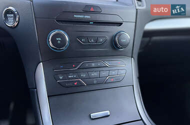 Мінівен Ford S-Max 2020 в 