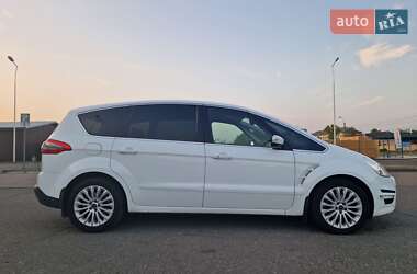 Мінівен Ford S-Max 2014 в 