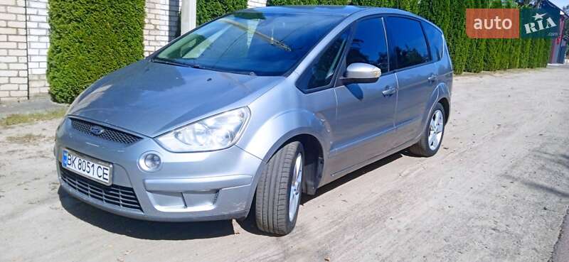 Минивэн Ford S-Max 2007 в 