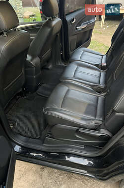 Мінівен Ford S-Max 2013 в 