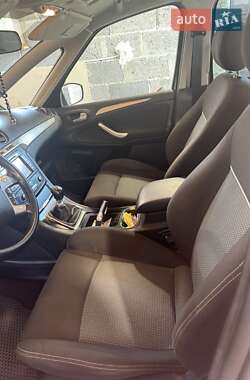 Минивэн Ford S-Max 2014 в 