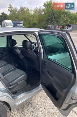 Минивэн Ford S-Max 2006 в 