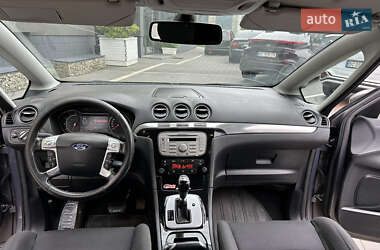 Минивэн Ford S-Max 2011 в 