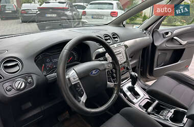 Минивэн Ford S-Max 2011 в 