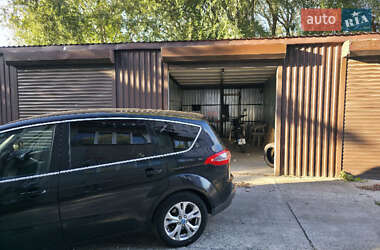 Мінівен Ford S-Max 2010 в 
