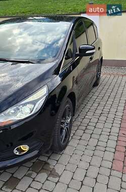 Минивэн Ford S-Max 2015 в Остроге