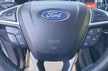 Минивэн Ford S-Max 2016 в 