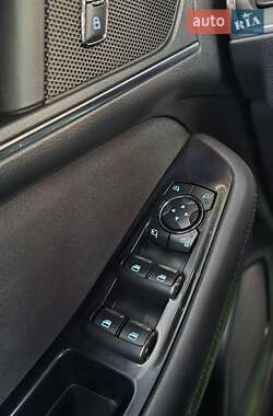 Мінівен Ford S-Max 2015 в 