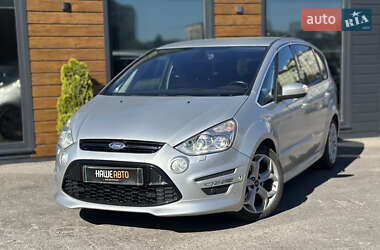 Мінівен Ford S-Max 2014 в 