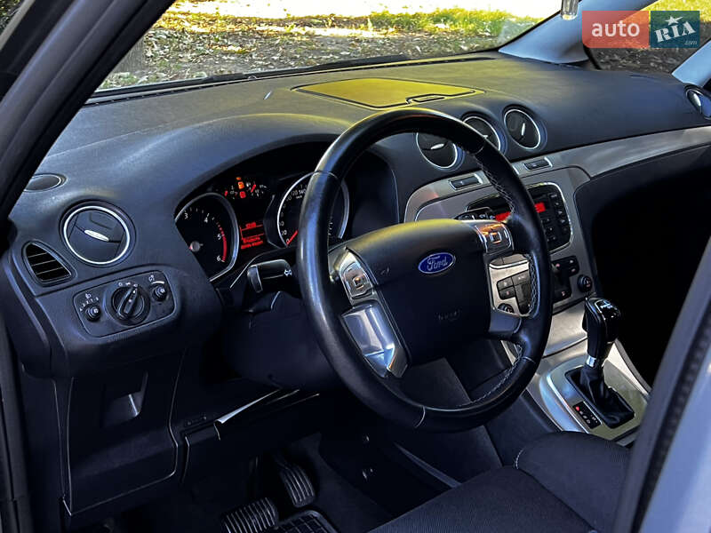 Мінівен Ford S-Max 2013 в Києві