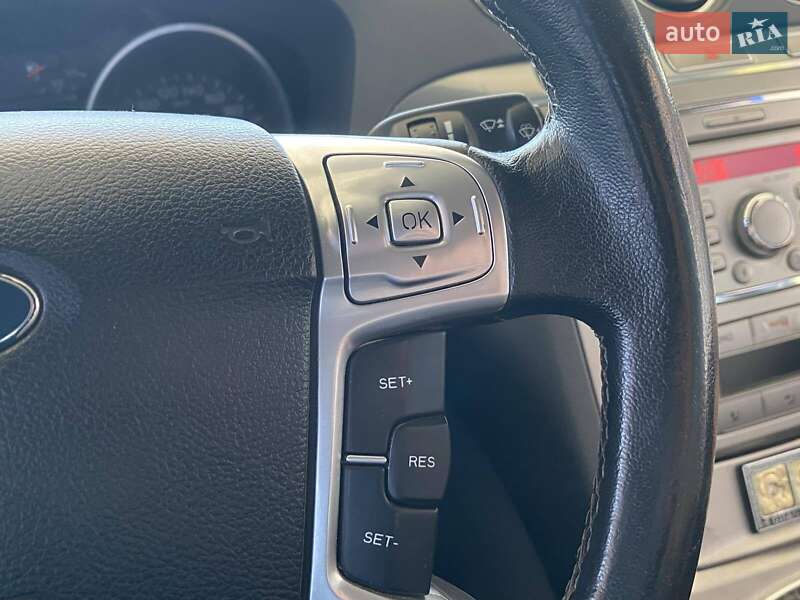 Мінівен Ford S-Max 2008 в Миколаєві