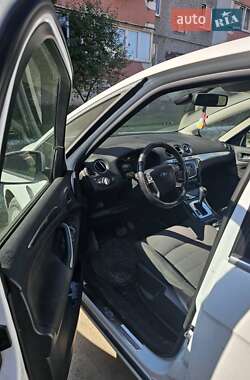 Минивэн Ford S-Max 2012 в 