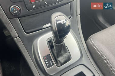 Мінівен Ford S-Max 2013 в 