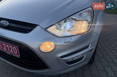 Мінівен Ford S-Max 2013 в 