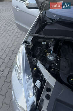 Мінівен Ford S-Max 2013 в 