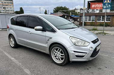 Мінівен Ford S-Max 2010 в 