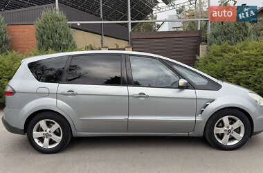 Минивэн Ford S-Max 2009 в 