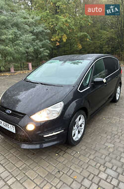 Минивэн Ford S-Max 2014 в 