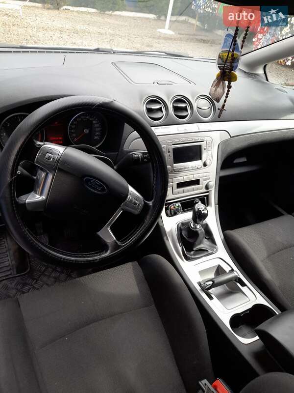 Минивэн Ford S-Max 2008 в Берегово фото 8 Минивэн Ford S-Max 2008 в Берегово
