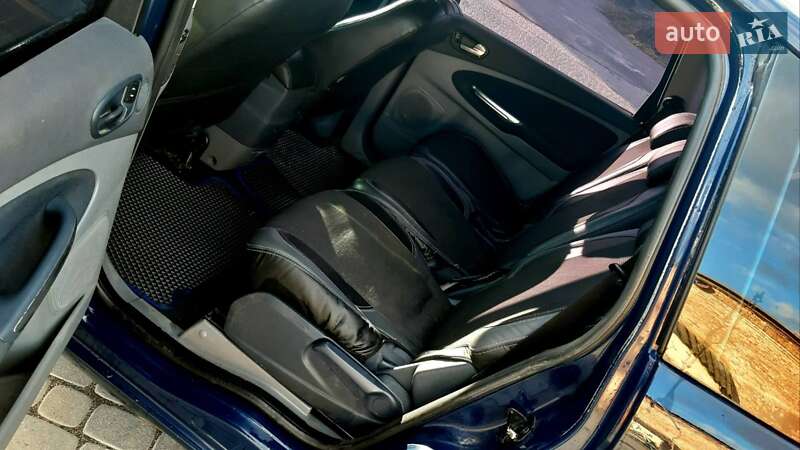 Мінівен Ford S-Max 2009 в Іллінцях фото 8 Мінівен Ford S-Max 2009 в Іллінцях