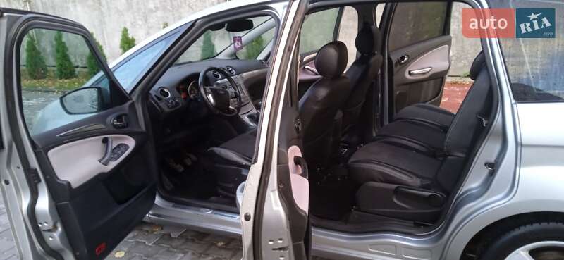 Мінівен Ford S-Max 2007 в Костопілі фото 5 Мінівен Ford S-Max 2007 в Костопілі