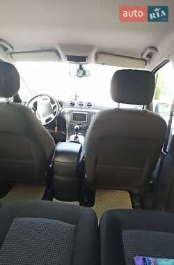 Мінівен Ford S-Max 2013 в 