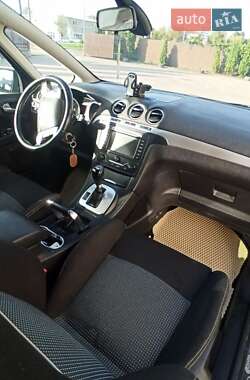 Мінівен Ford S-Max 2013 в 