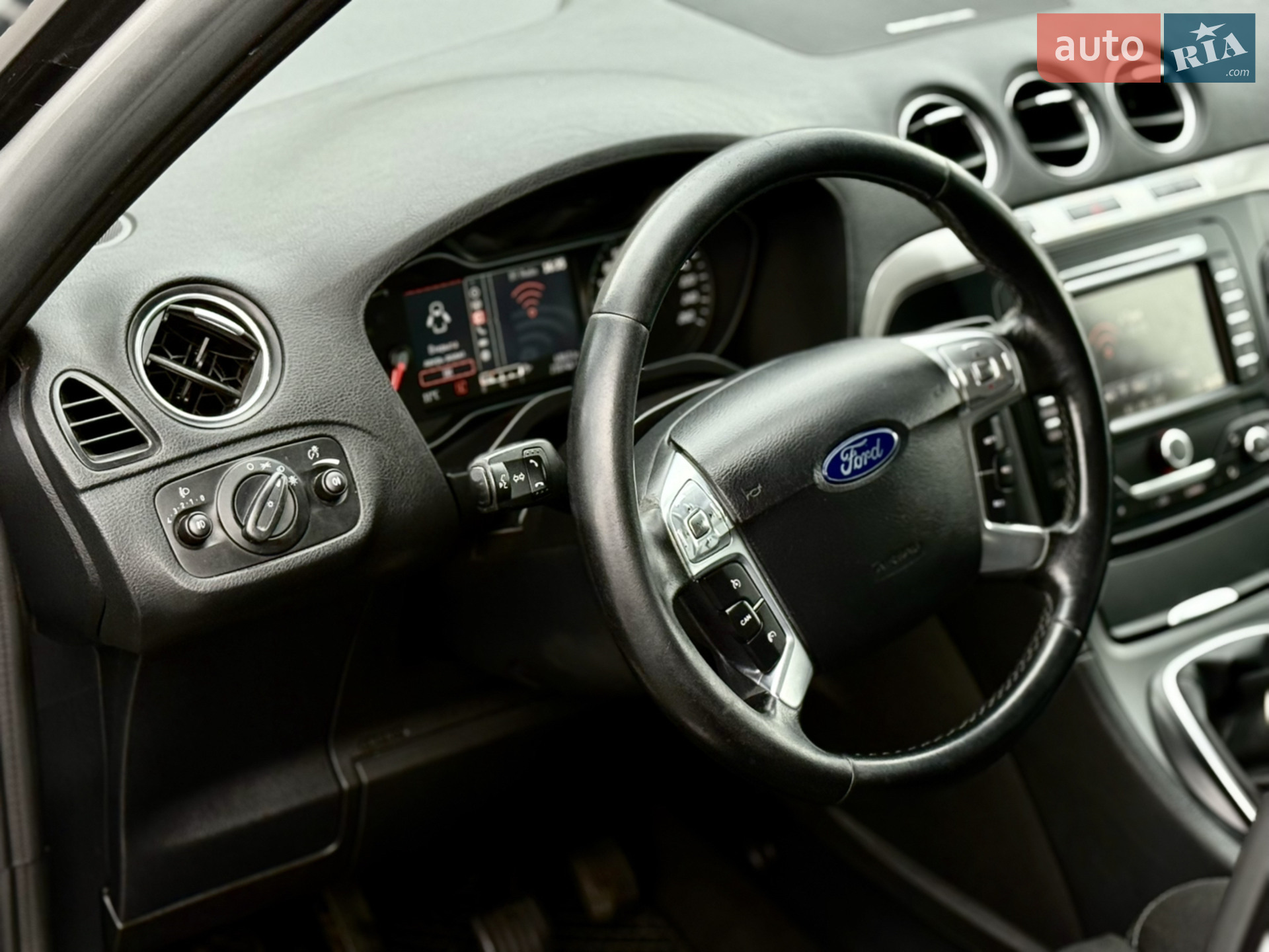 2014 Ford S-MAX - мініатюра 28