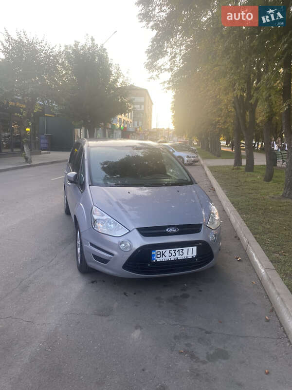 Минивэн Ford S-Max 2014 в Сарнах фото 2 Минивэн Ford S-Max 2014 в Сарнах