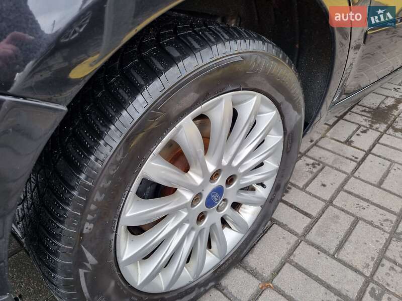 Минивэн Ford S-Max 2012 в Ровно фото 26 Минивэн Ford S-Max 2012 в Ровно