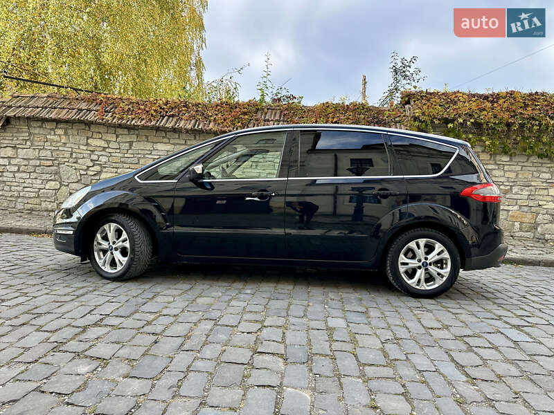 Минивэн Ford S-Max 2014 в Каменец-Подольском
