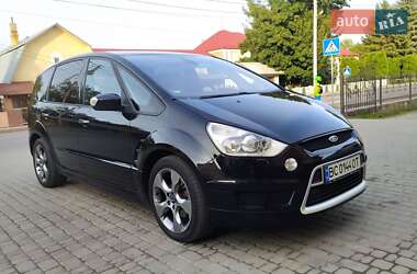 Минивэн Ford S-Max 2010 в Буске
