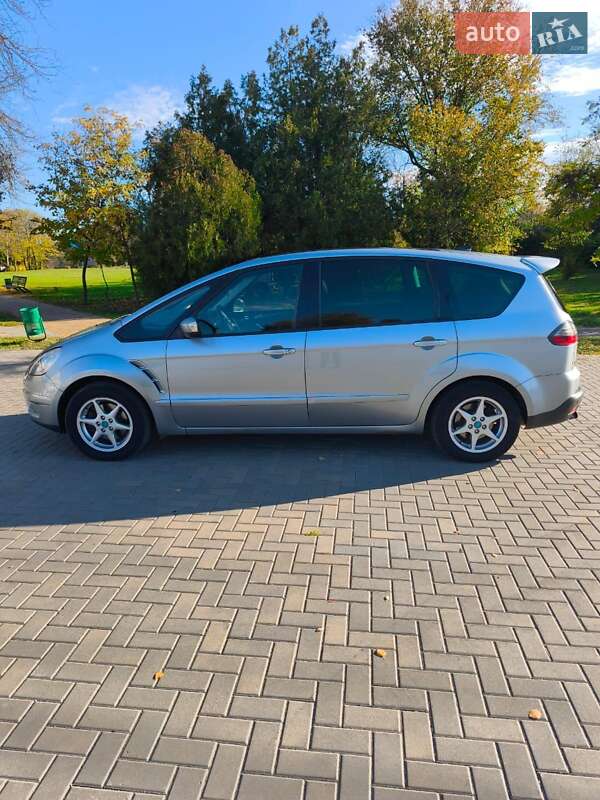 Минивэн Ford S-Max 2006 в Болграде