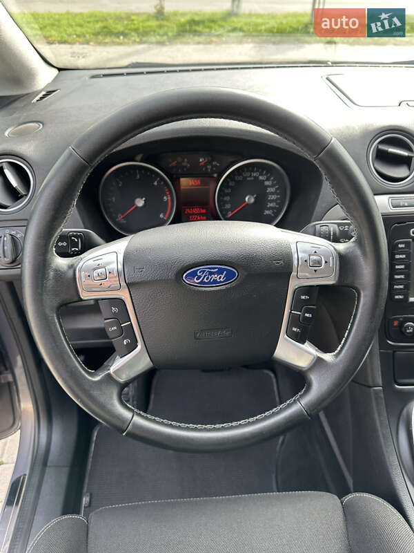 Минивэн Ford S-Max 2014 в Коломые