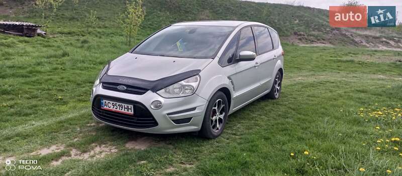 Мінівен Ford S-Max 2011 в Балті