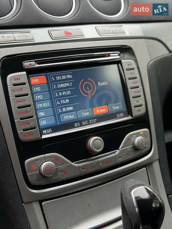 Мінівен Ford S-Max 2007 в Косові