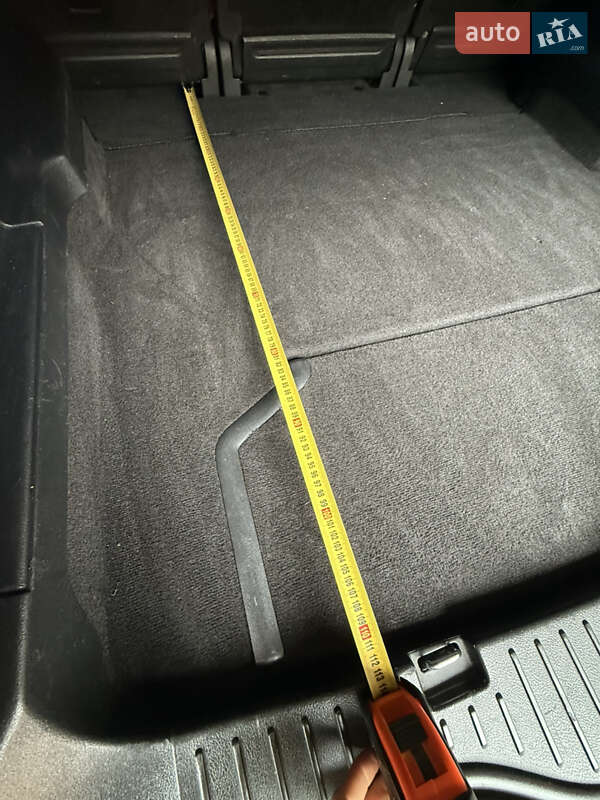 Мінівен Ford S-Max 2007 в Косові