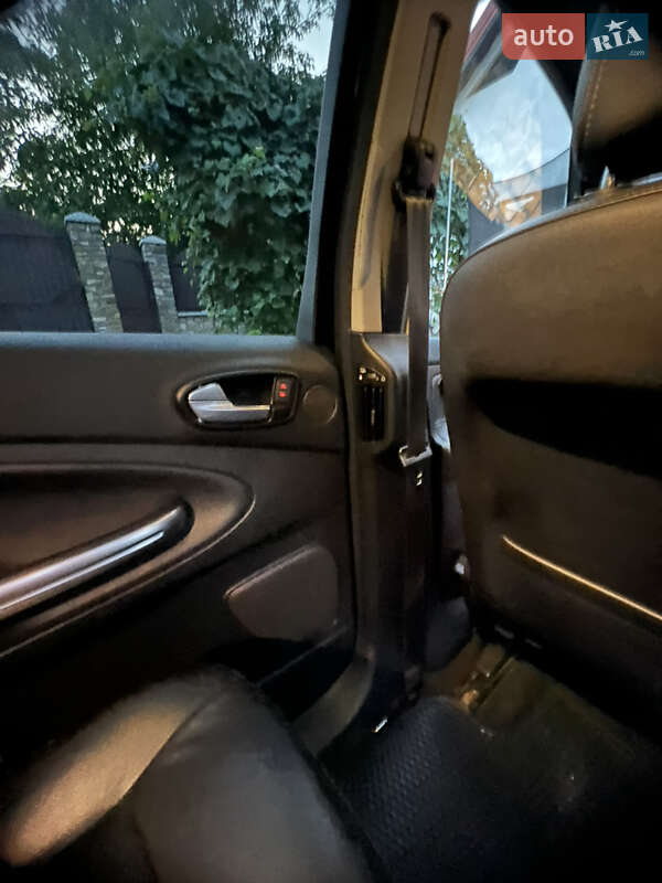 Минивэн Ford S-Max 2013 в Верхнем Синевидном фото 33 Минивэн Ford S-Max 2013 в Верхнем Синевидном