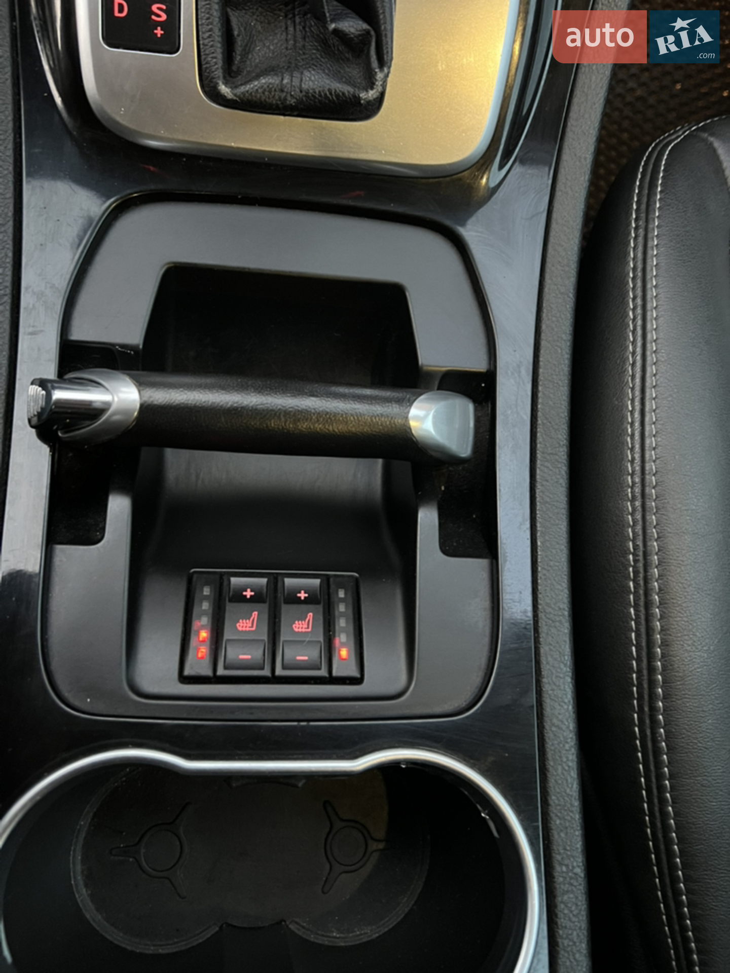 2013 Ford S-MAX - мініатюра 89
