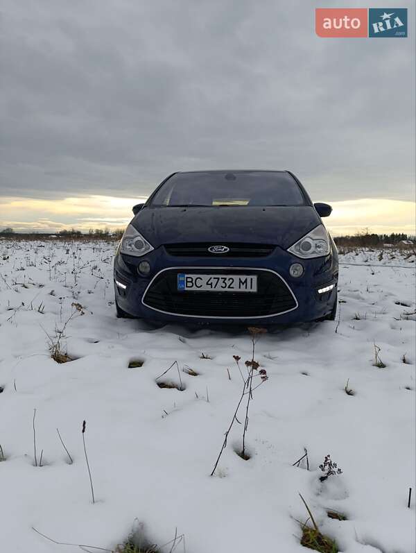 Минивэн Ford S-Max 2010 в Щирце