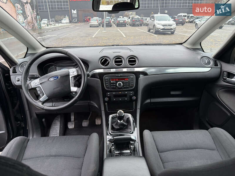 Минивэн Ford S-Max 2010 в Луцке фото 12 Минивэн Ford S-Max 2010 в Луцке
