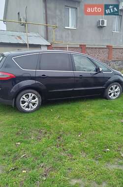 Минивэн Ford S-Max 2014 в Березовке