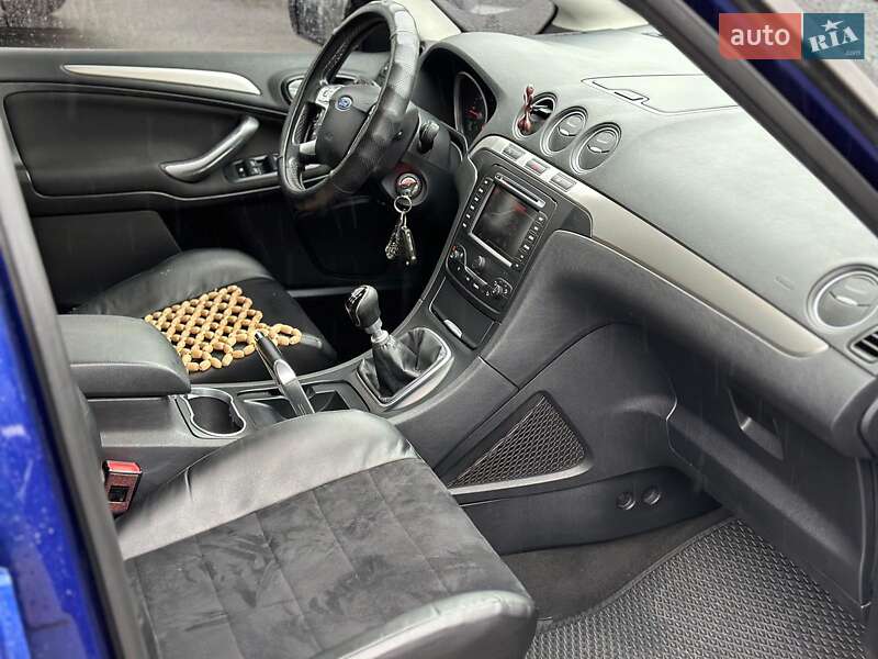 Минивэн Ford S-Max 2013 в Виннице