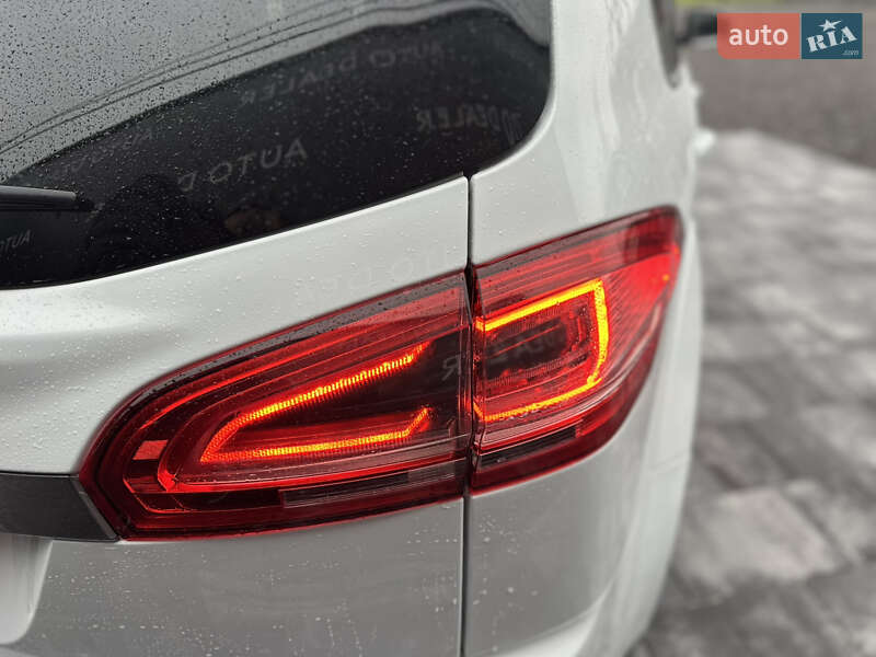 Мінівен Ford S-Max 2013 в Вінниці