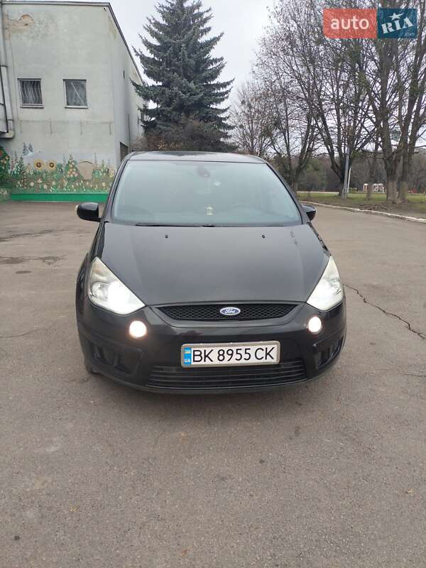 Минивэн Ford S-Max 2007 в Ровно фото 2 Минивэн Ford S-Max 2007 в Ровно