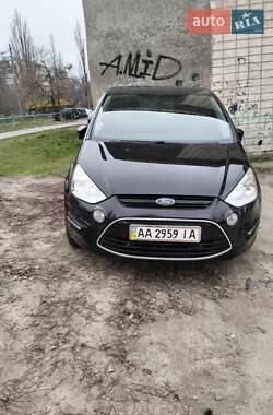 Минивэн Ford S-Max 2012 в Киеве