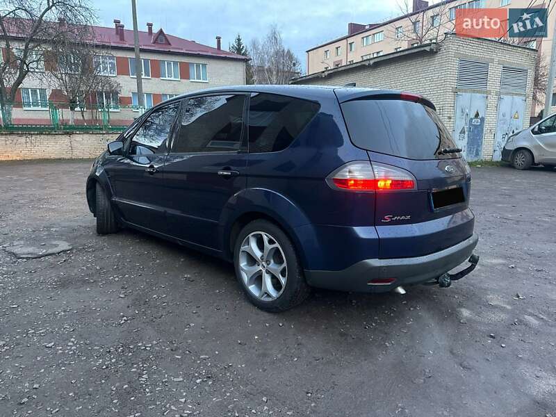 Минивэн Ford S-Max 2009 в Луцке